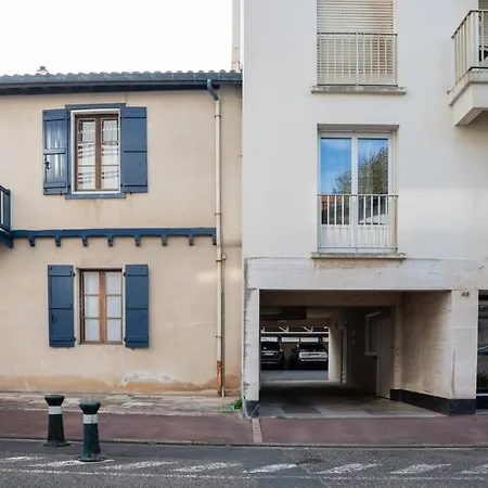 Hamaika Apartmán *